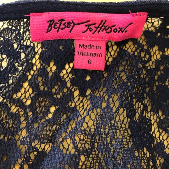 Betsey Johnson Womens Lace Scoop Neck Mini Dress Navy Blue size 6 3/4 Sleeves - Picture 4 of 6